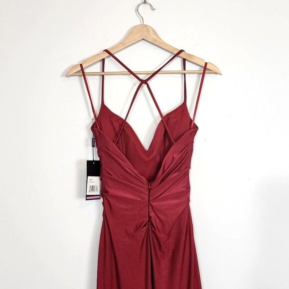 NWT La Femme Long Criss Cross Open Back Side Slit Trumpet Dress Burgundy Size 2 - Picture 9 of 12